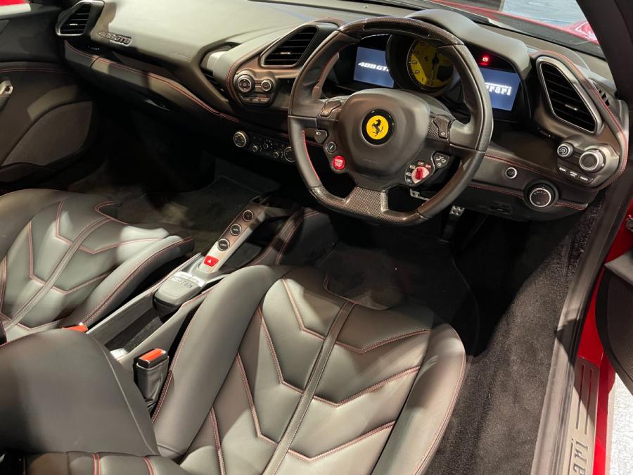 488 GTB - Image 6