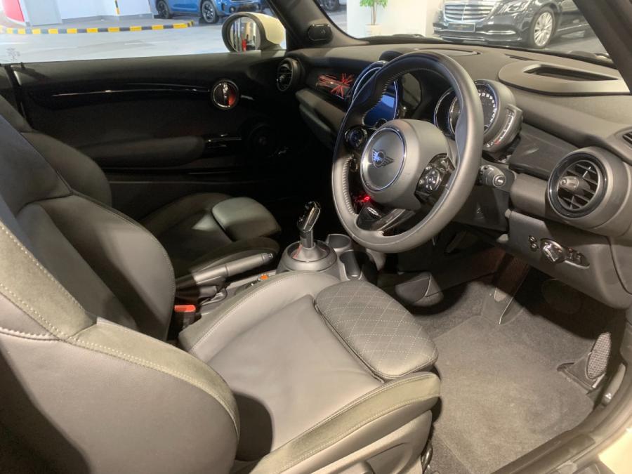 MINI Cooper S Convertible - Image 5