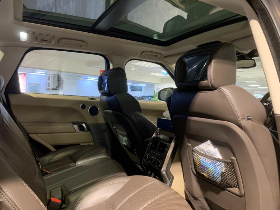 Range Rover Sport 5.0 SC DYN 7Seat - Image 4