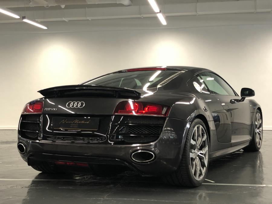 R8 V10 - Image 2