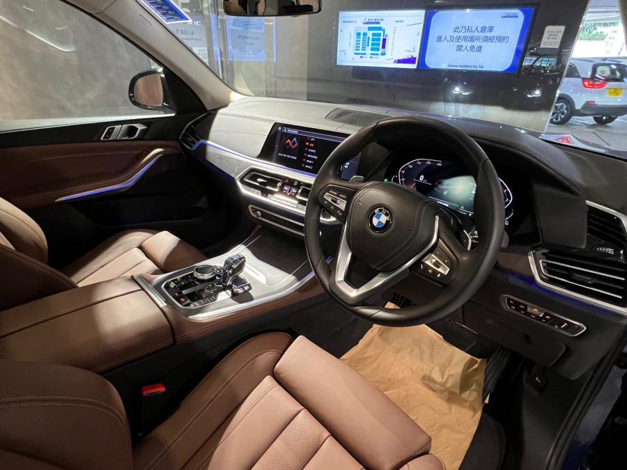 X5 xDrive40i - Image 4
