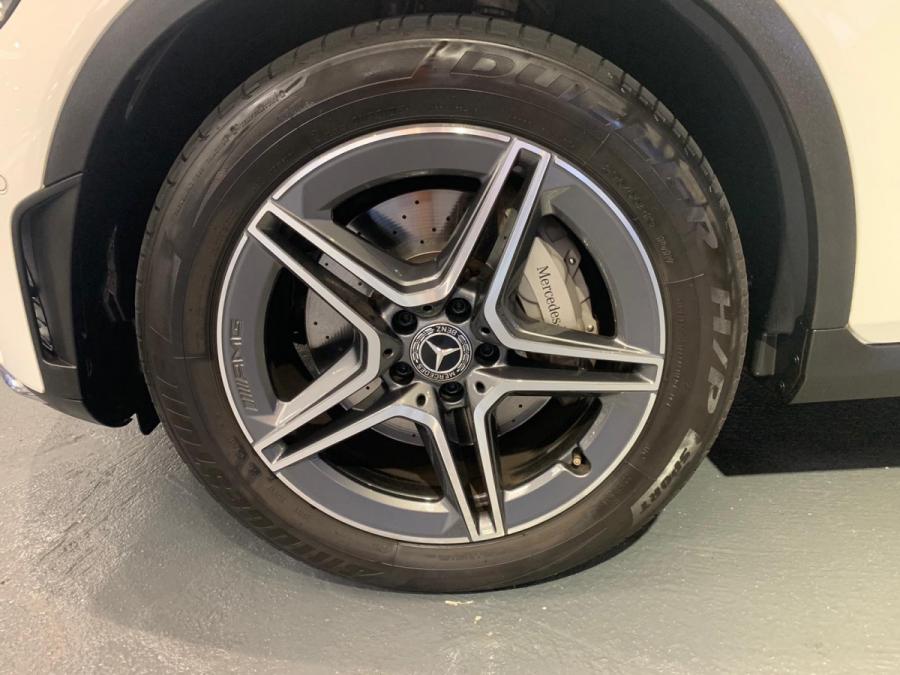 GLC300 4MATIC AMG - Image 6