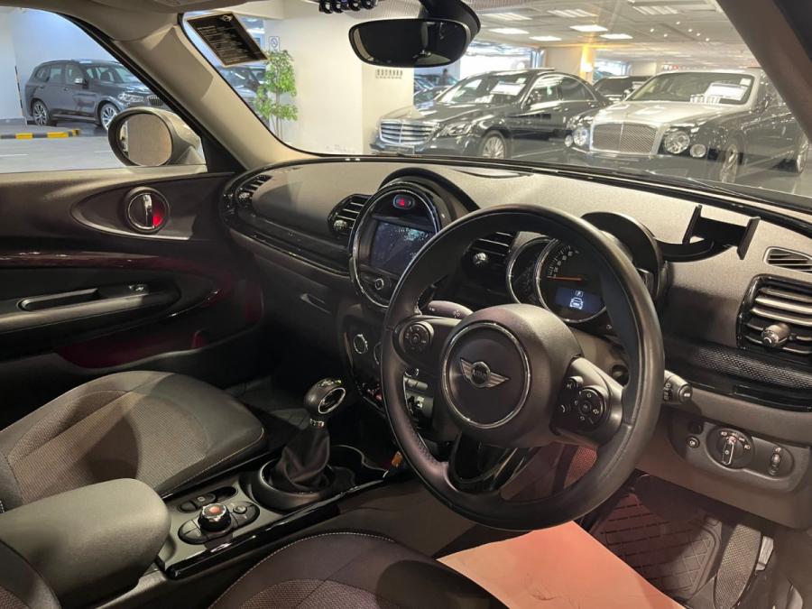 MINI COOPER CLUBMAN - Image 3