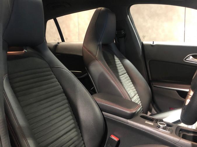 CLA250 SHOOTING BRAKE FACELIFT AMG - Image 10