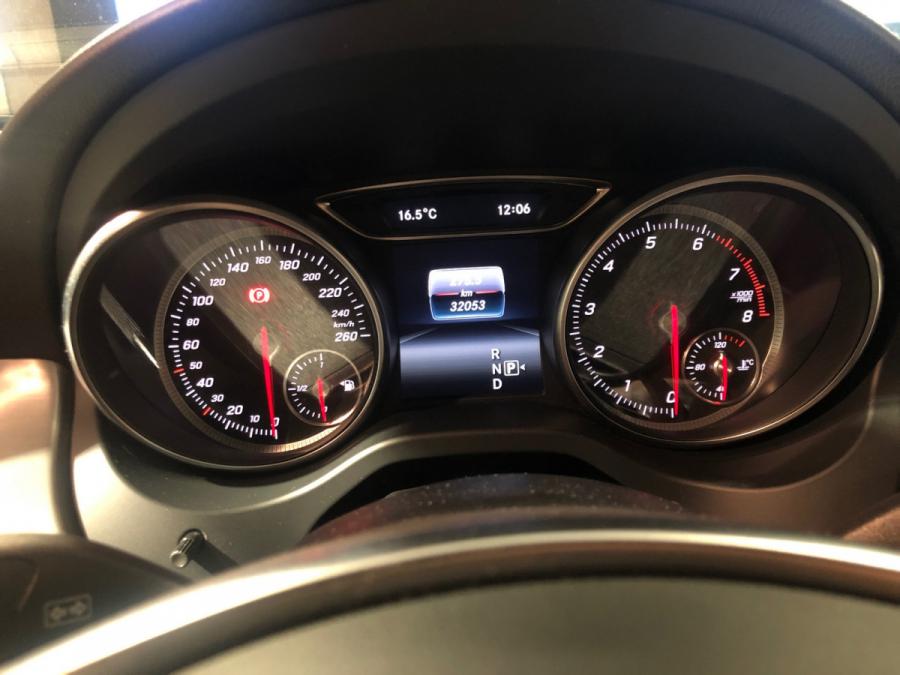 CLA250 SHOOTING BRAKE FACELIFT AMG - Image 11