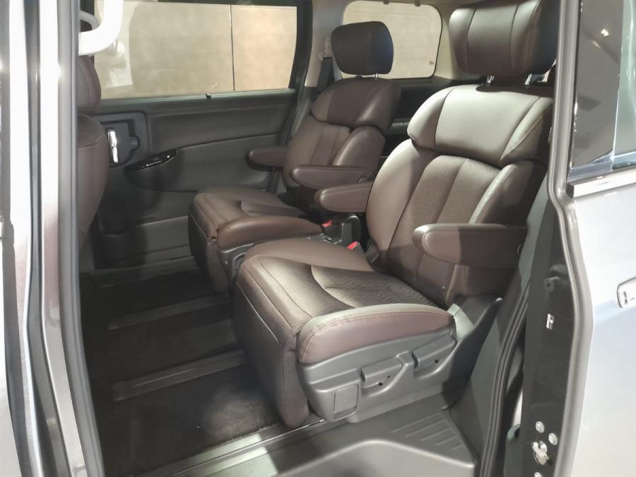 ELGRAND 2.5 Highway STAR - Image 6