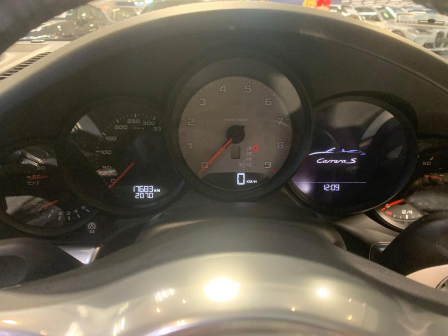 911 Carrera S Cabriolet - Image 10