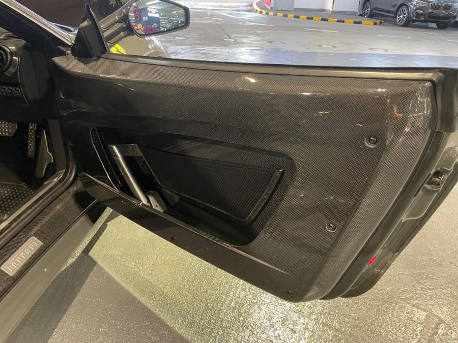 430 SCUDERIA - Image 9