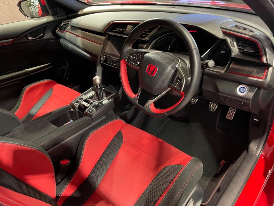 Civic Type R  FK8 - Image 6