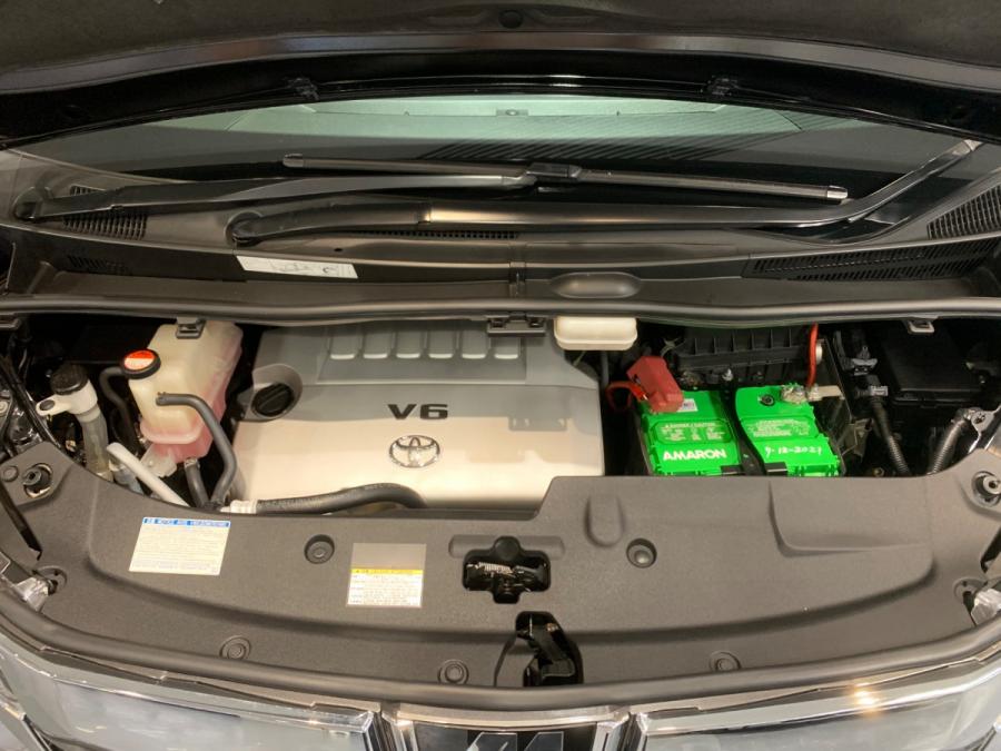 ALPHARD ROYAL LOUNGE - Image 7