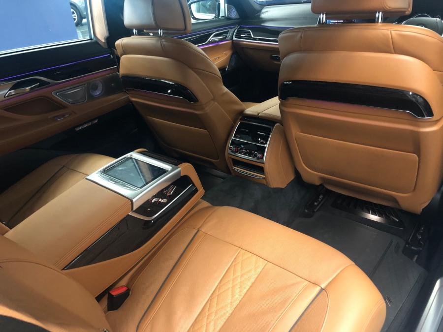 750LIA M SPORT EDITION - Image 4