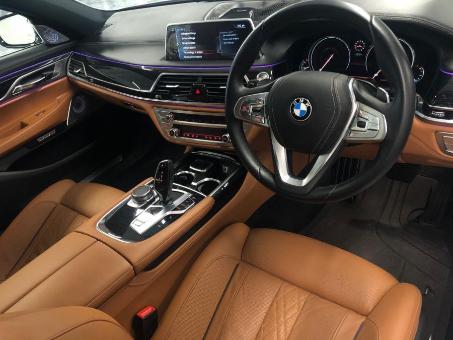 750LIA M SPORT EDITION - Image 3