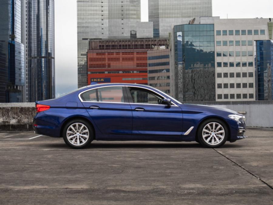 520 IA Saloon (G30) - Image 3