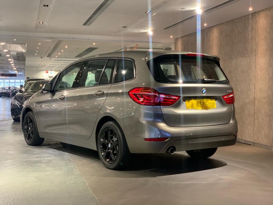 218ia Grand Tourer - Image 2