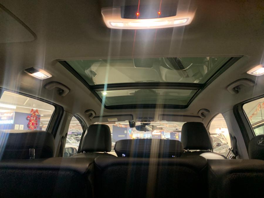 218ia Grand Tourer - Image 6