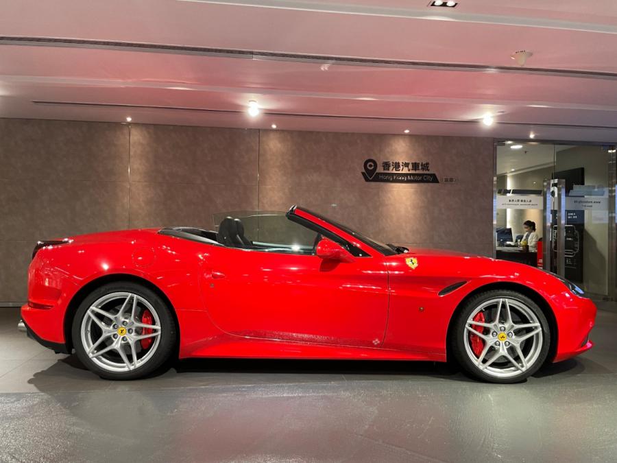 California T - Image 2