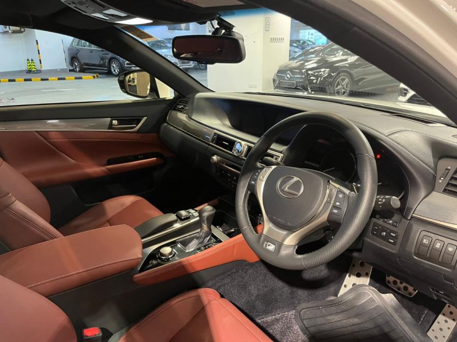 GS350 F SPORT - Image 2