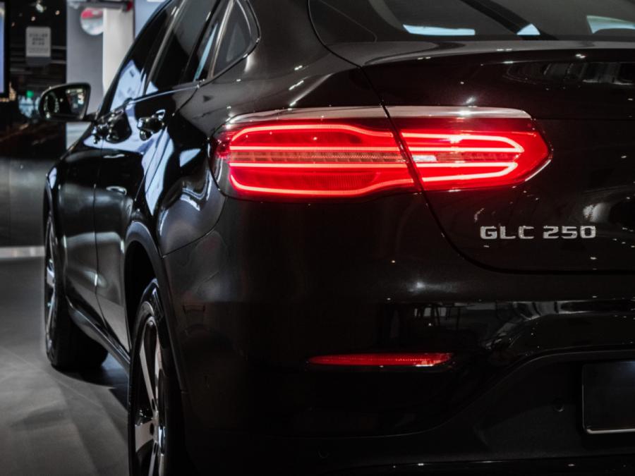 GLC250 Coupe 4Matic - Image 8