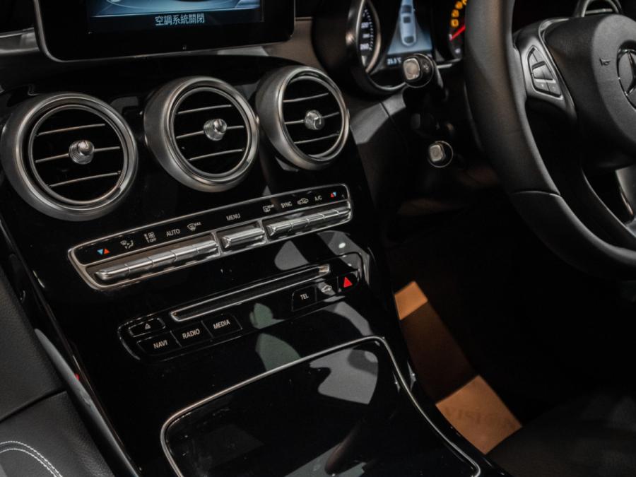 GLC250 Coupe 4Matic - Image 13