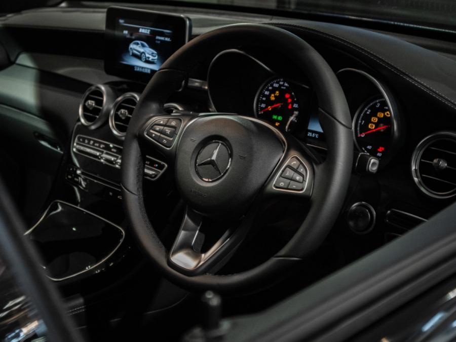 GLC250 Coupe 4Matic - Image 10