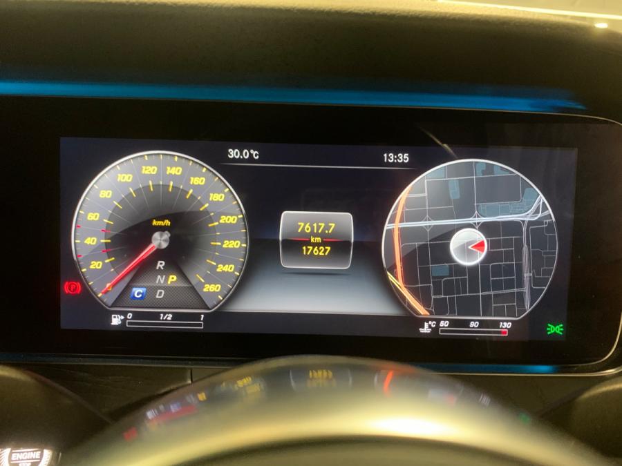 E300 Coupe AMG - Image 8