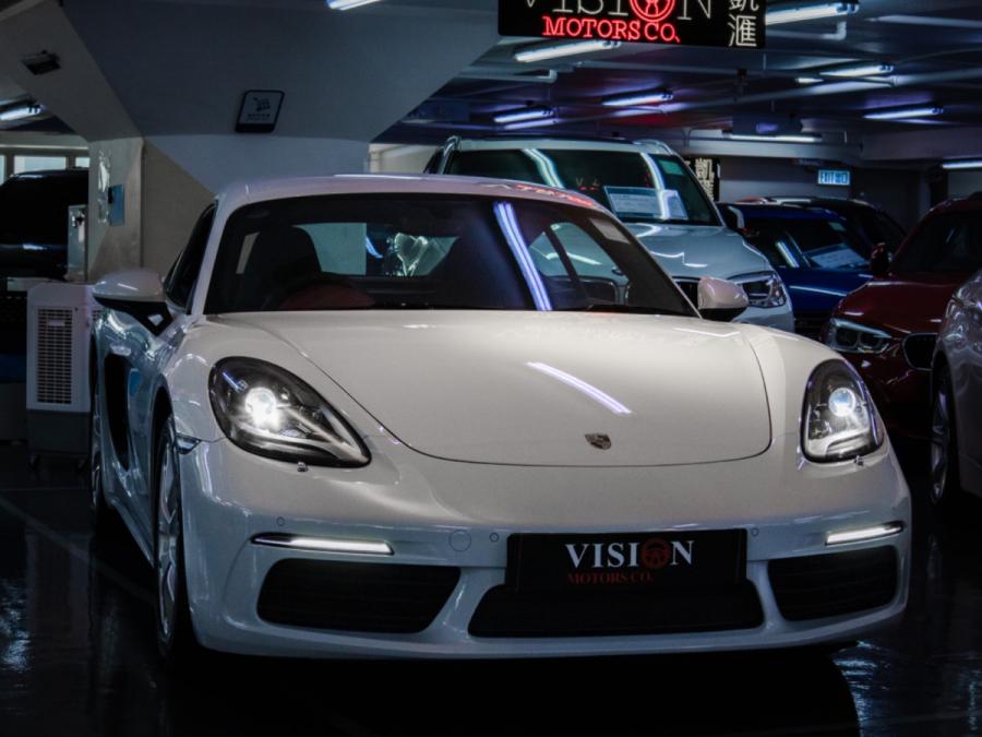 718 Cayman - Image 4