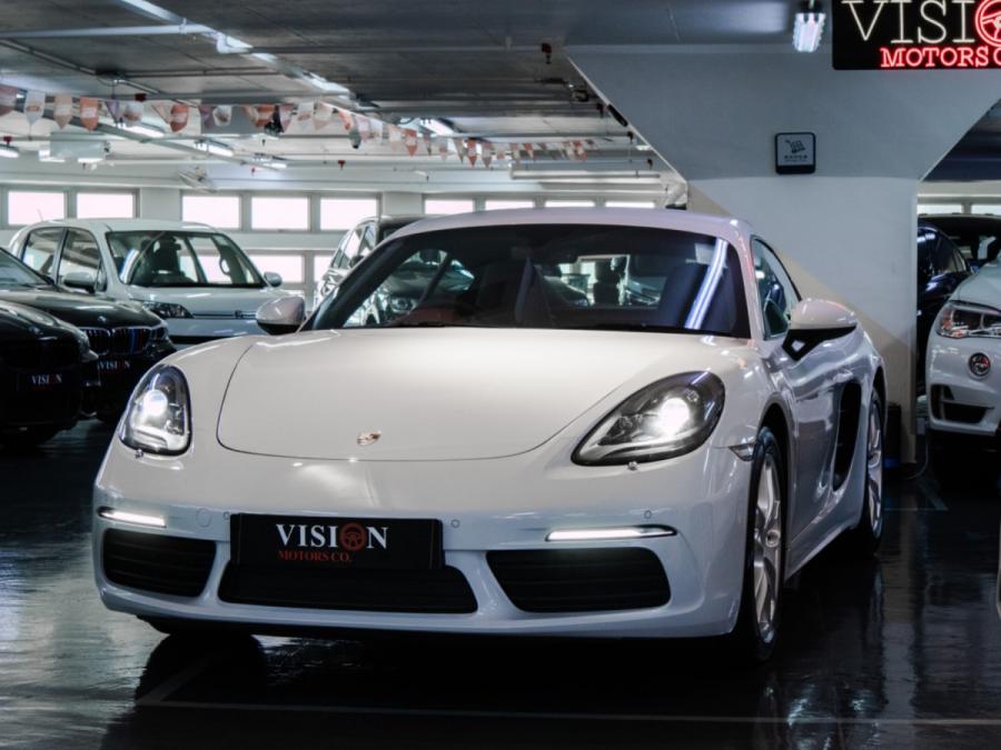 718 Cayman - Image 2