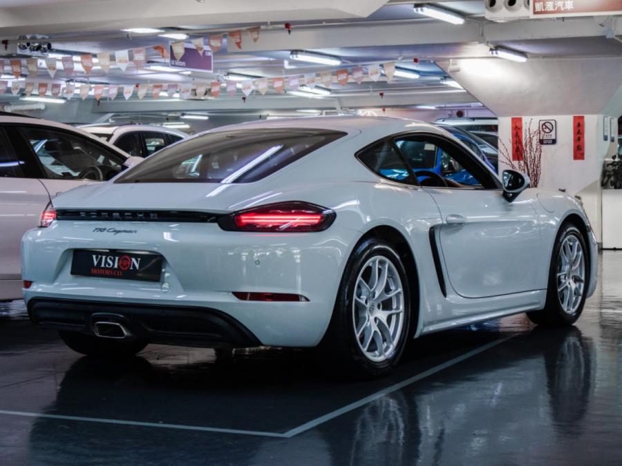 718 Cayman - Image 7
