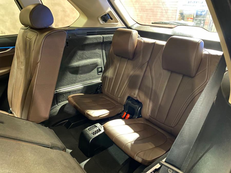 X5 XDRIVE35IA - Image 12