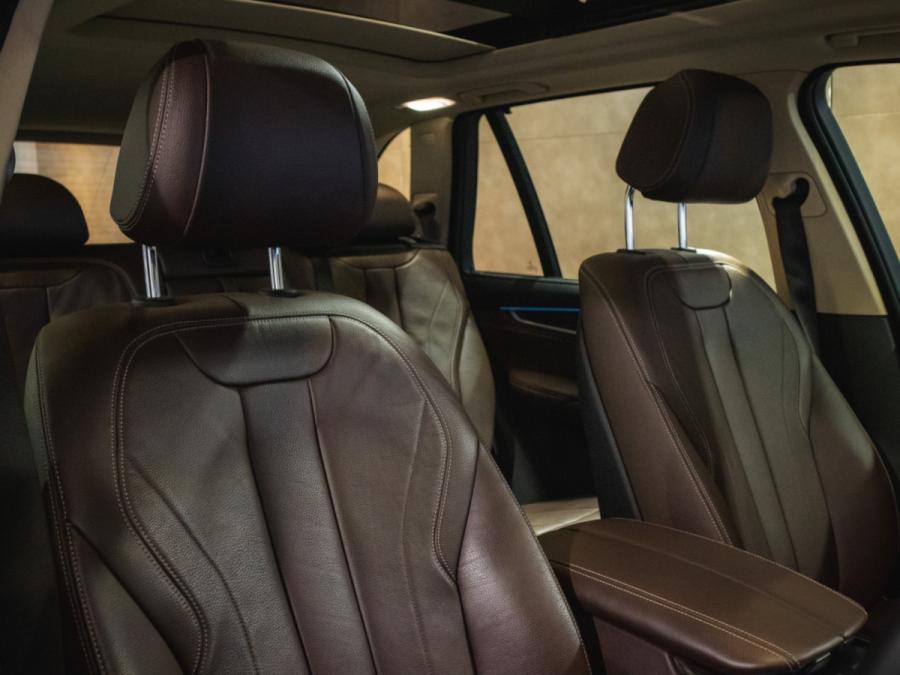 X5 XDRIVE35IA - Image 9