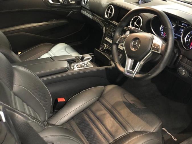 SL63 AMG - Image 6
