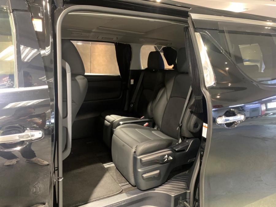 Vellfire ZG - Image 4