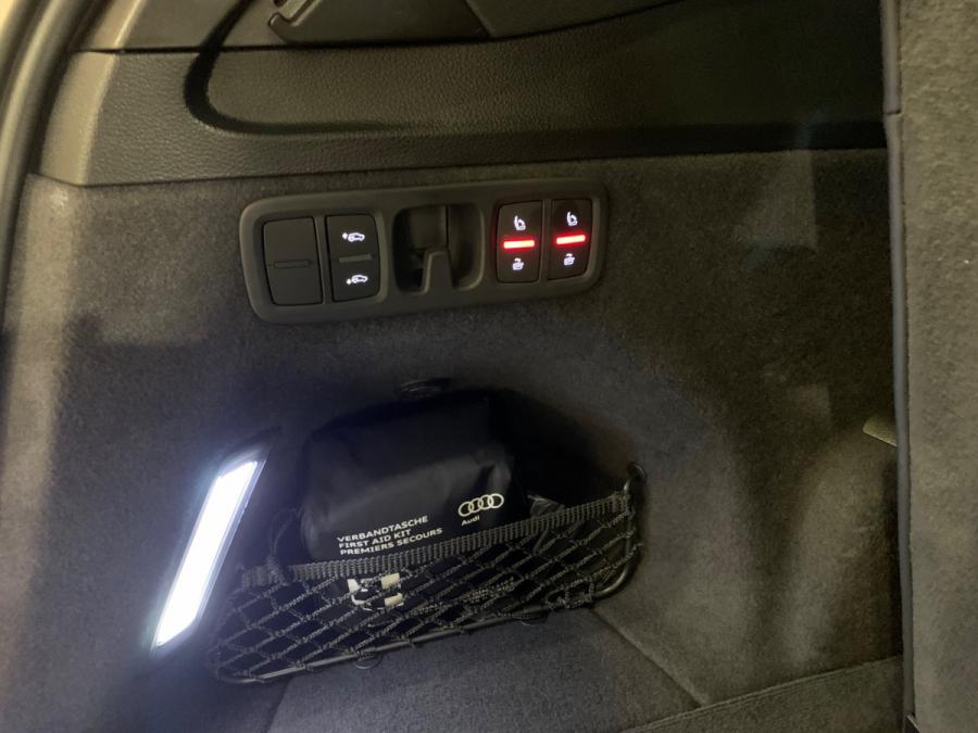 Q7 55 TFSI QUATTRO S LINE - Image 11