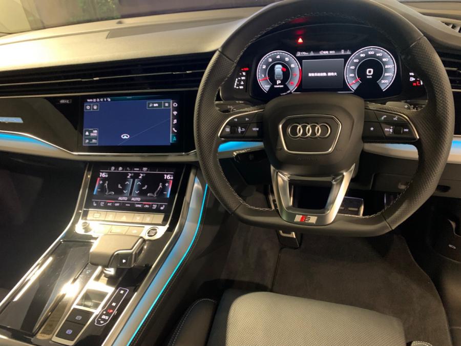 Q7 55 TFSI QUATTRO S LINE - Image 6