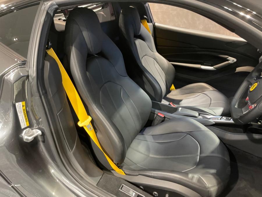 F8 Tributo - Image 7