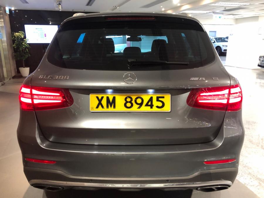 GLC300 AMG - Image 9