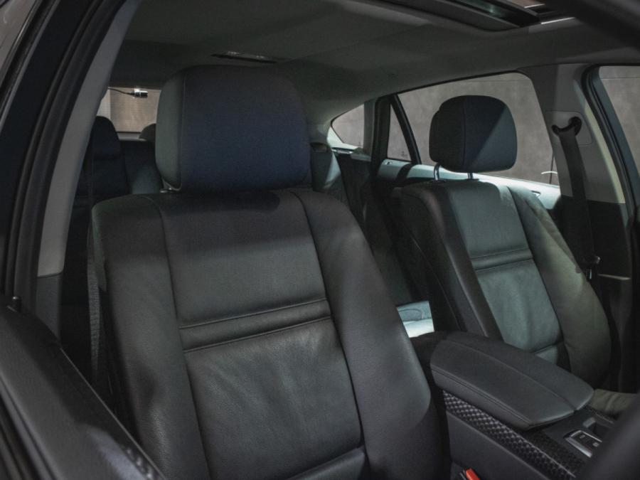 X6 Xdrive35i 5-seater - Image 13