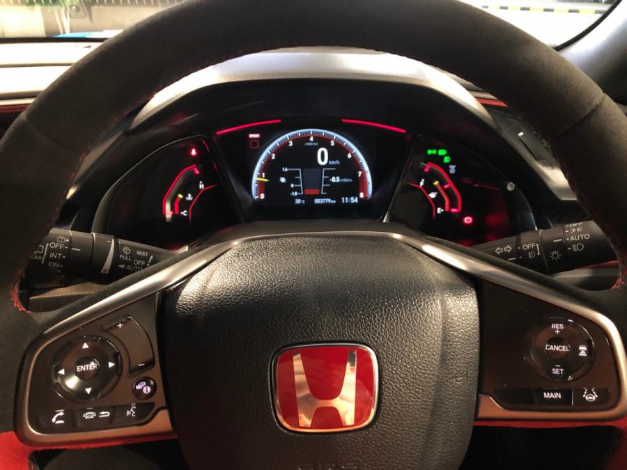 CIVIC TYPE R FK8 - Image 10