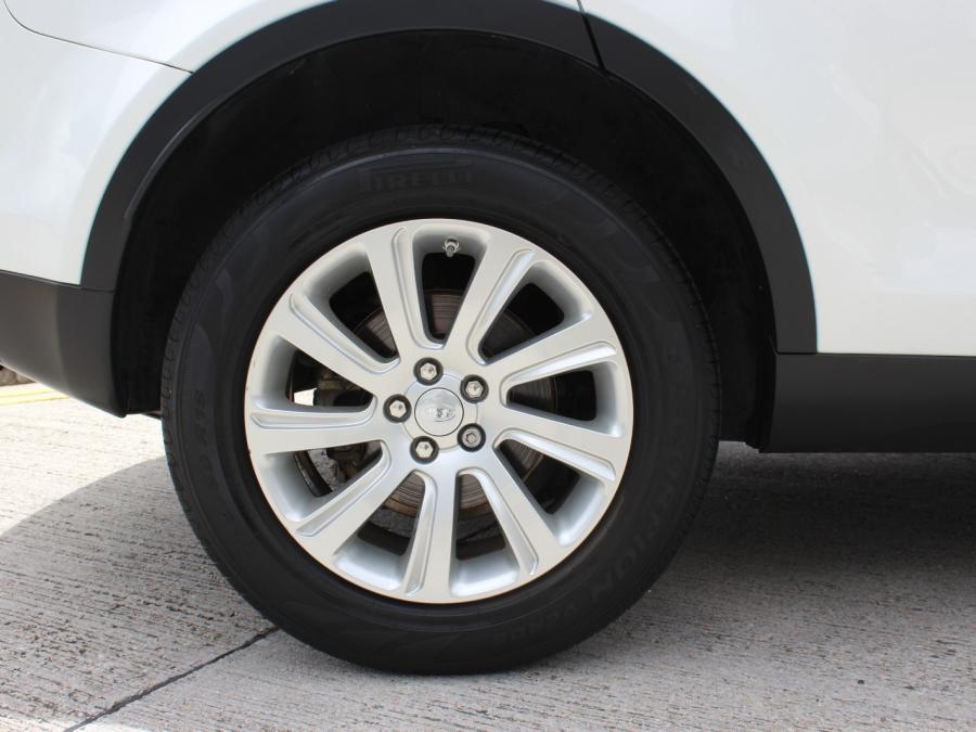 DISCOVERY SPORT - Image 4